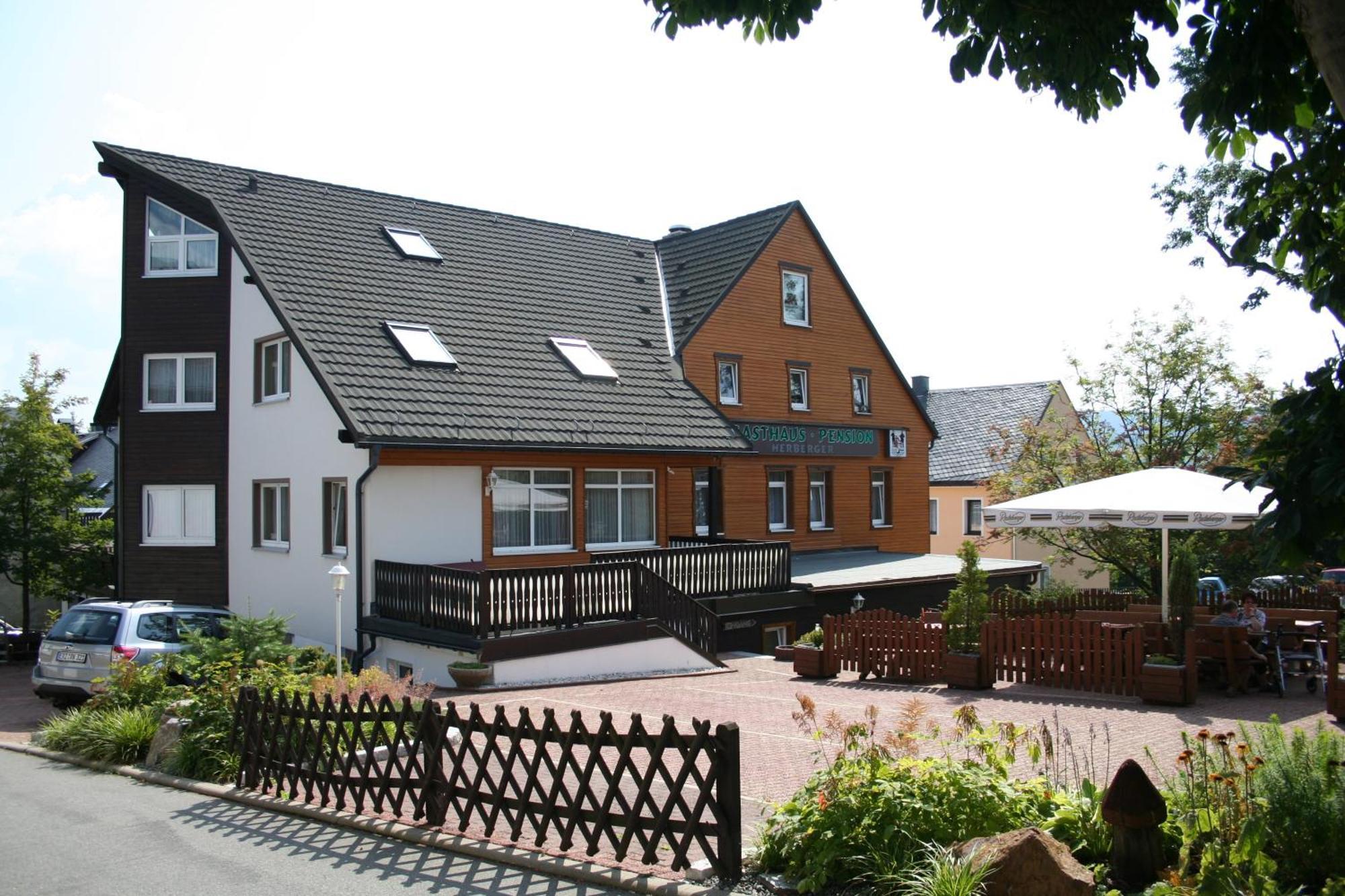 Guest house Gasthaus-pension Herberger 3*
